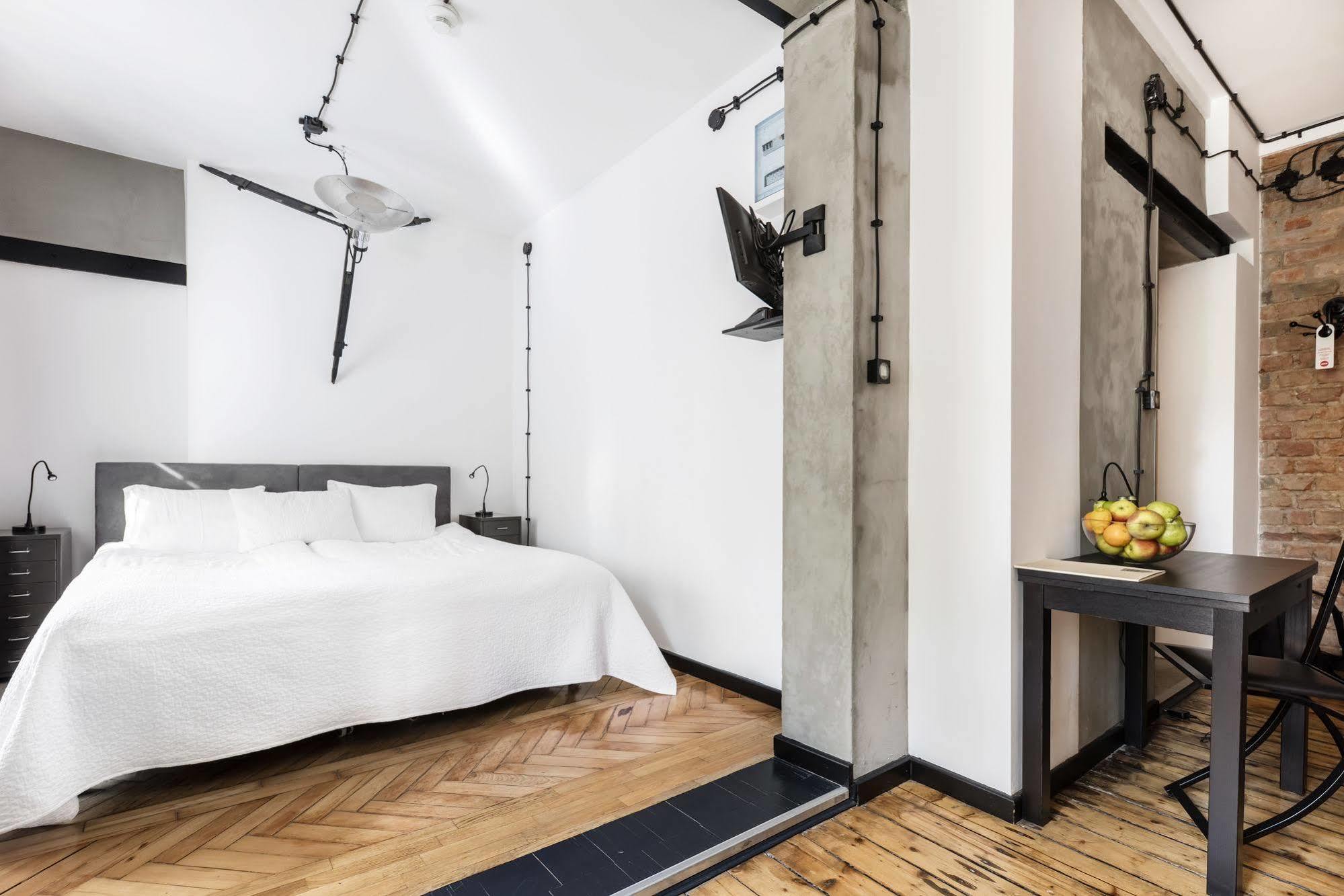 Arthotel Stalowa 52 Varşova Dış mekan fotoğraf