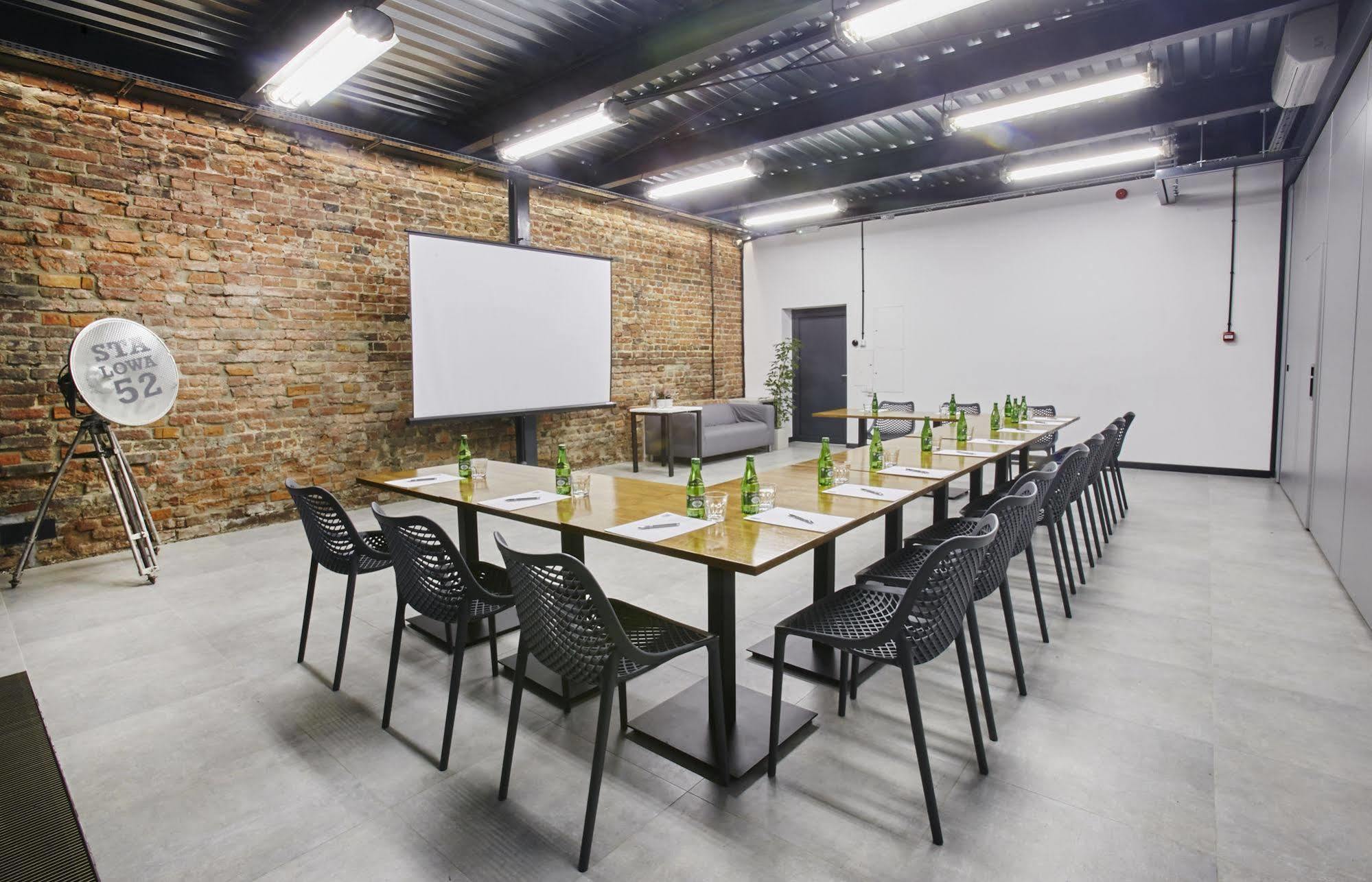 Arthotel Stalowa 52 Varşova Dış mekan fotoğraf